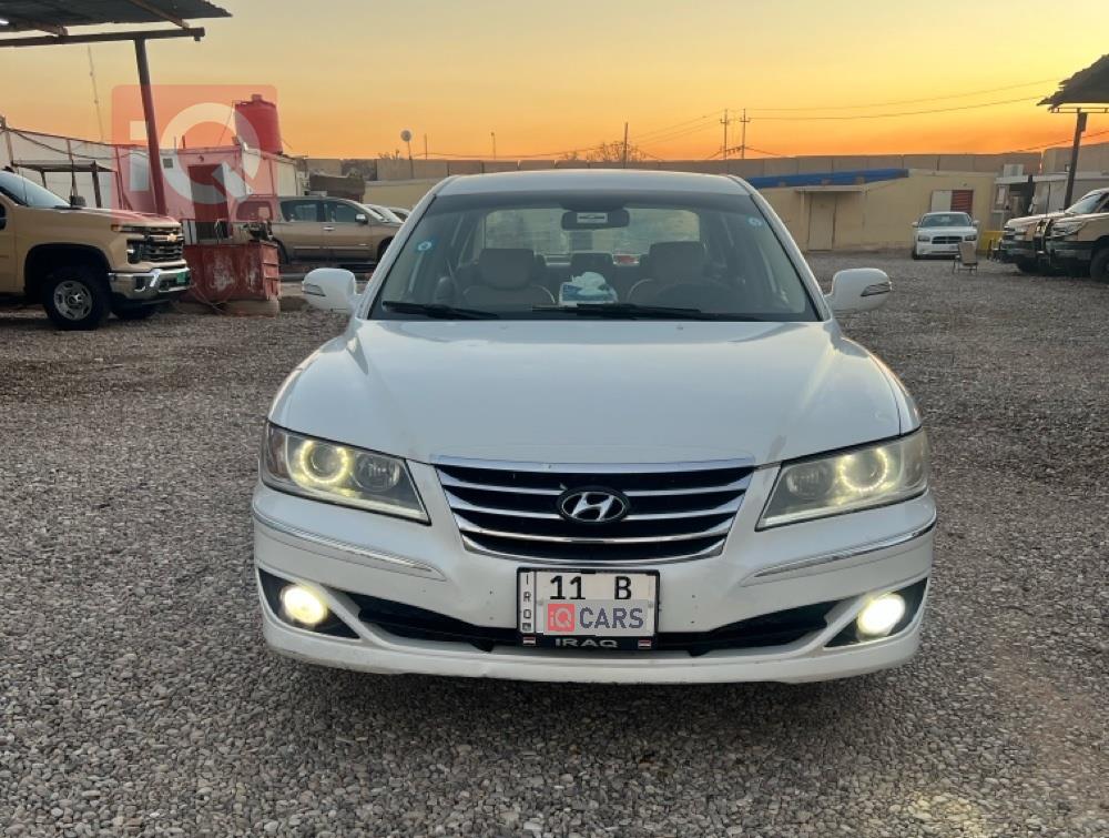 هیۆندای ازێرا